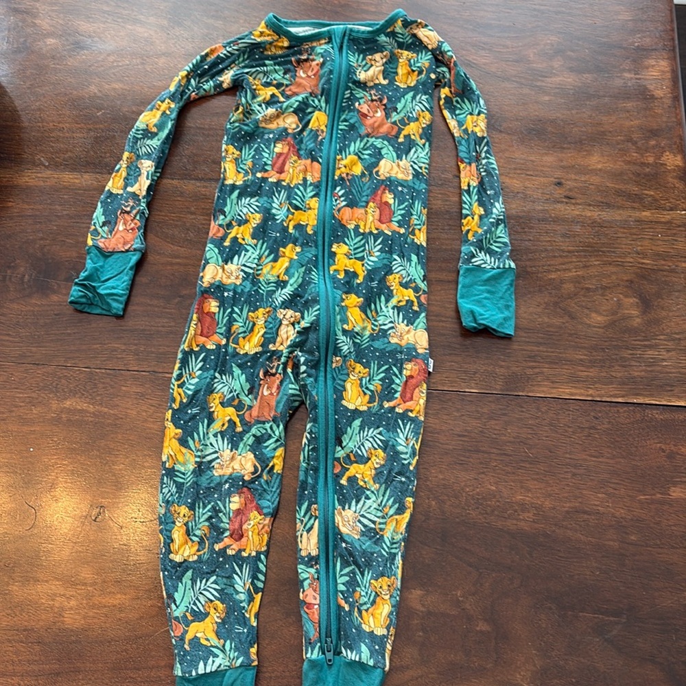 Little Sleepies Disney Lion King zippy size 3T